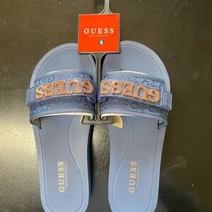 GUESS Peers Logo Slide Sandals